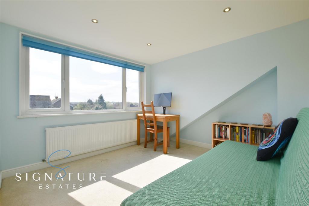 Loft Room.jpg