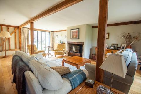 19 Barton Road, Comberton, Cambridge, CB23 7BP