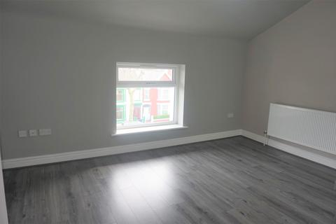 2 bedroom apartment for sale, Derby Lane, Liverpool