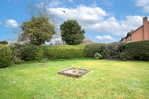 2 bedroom semi-detached bungalow for sale - The Maltings, Thatcham, RG19