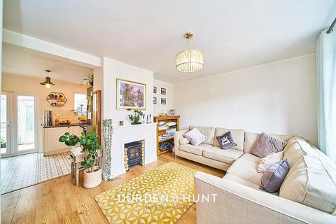 52 Ibbetson Path, Loughton, IG10 2AS