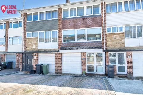 55 Cedar Drive, Sutton At Hone, Dartford, DA4 9EW
