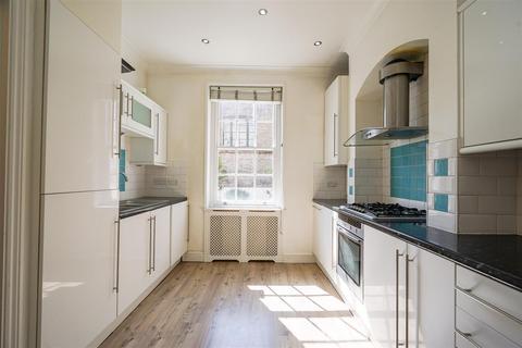 1 bedroom apartment to rent, Jamestown Road, Regents Park, NW1