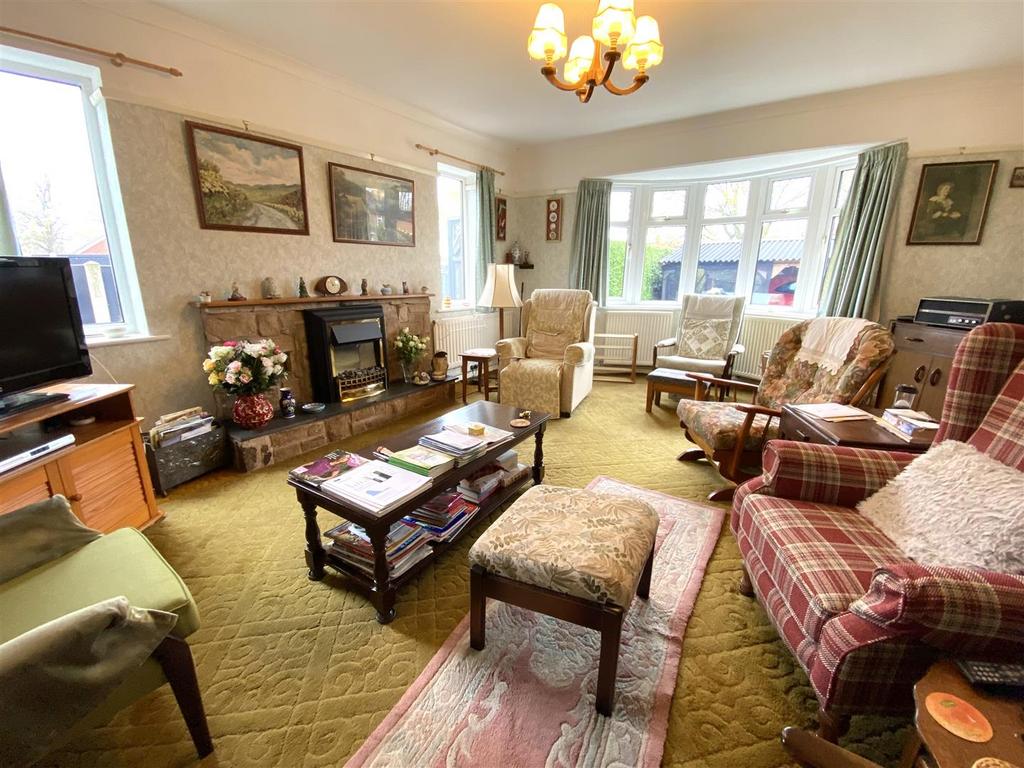 Plealey Lane, Longden, Shrewsbury 2 bed detached bungalow for sale £