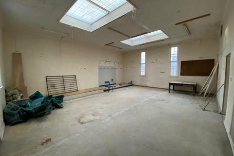 Property to rent - R/O Uplands Crescent, Uplands, Swansea