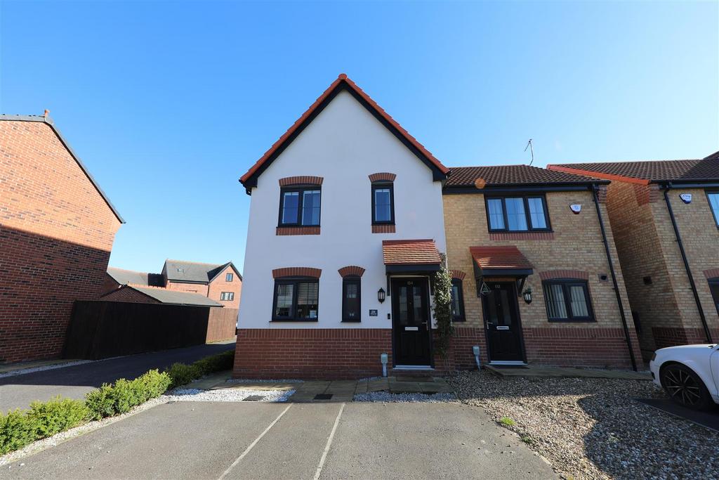 Woldcarr Road, Hull 3 bed semidetached house for sale £185,000