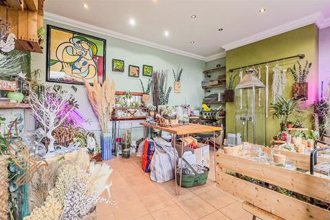 34 Agnes Road, Barnsley, S70 1NH