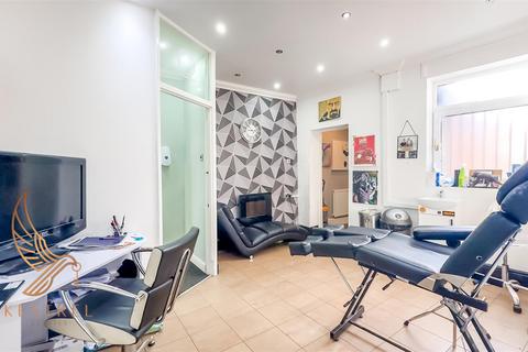 34 Agnes Road, Barnsley, S70 1NH
