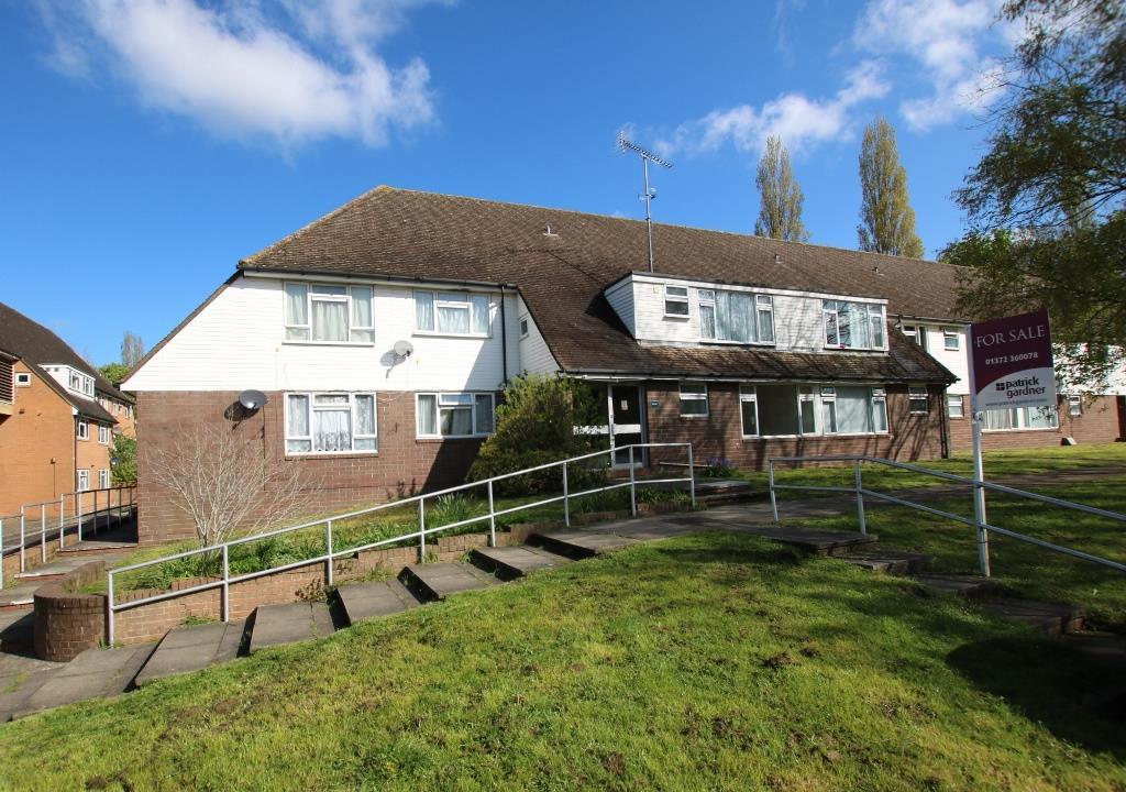 LEATHERHEAD, KT22 1 bed apartment £228,000