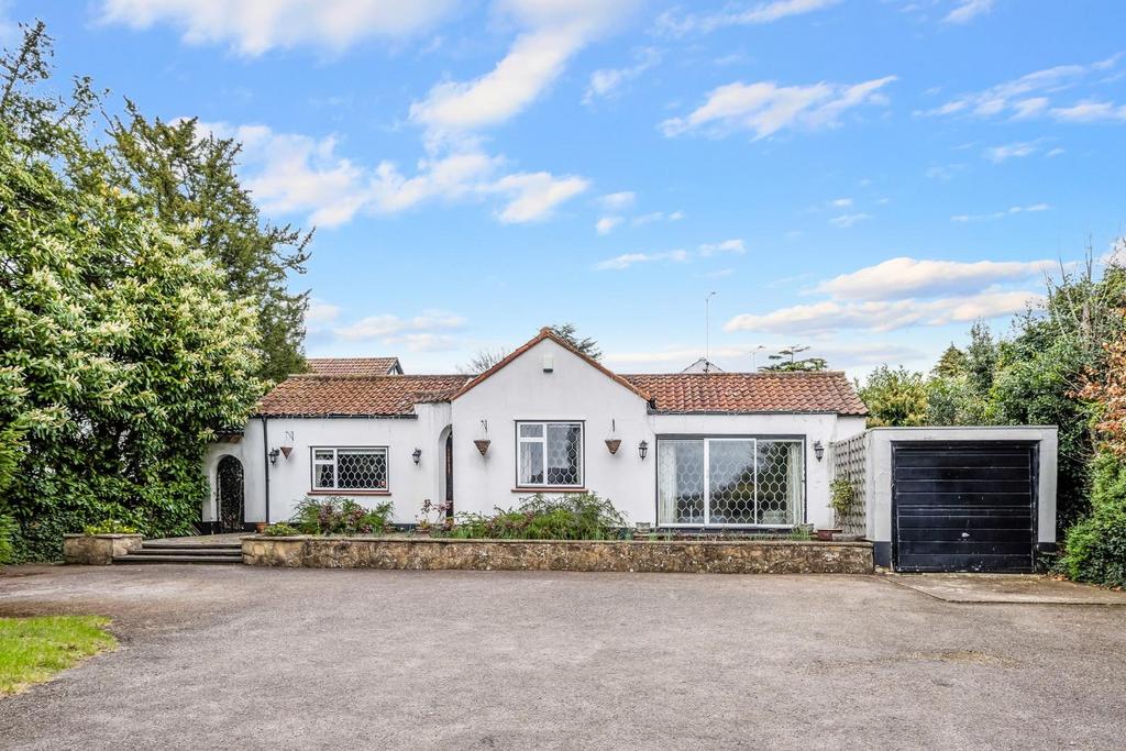 Sutton Lane, Banstead 4 bed detached bungalow for sale £1,000,000