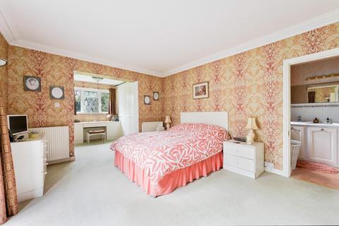 40 Sutton Lane, Banstead, SM7 3RB