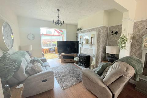 3 bedroom semi-detached house for sale - Chestnut, Road,, Neath,
