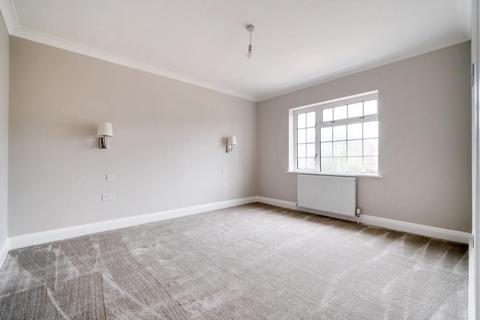 212 Chartridge Lane, Chesham, HP5 2SF