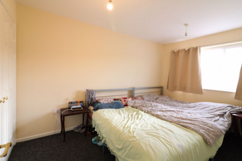 3 bedroom end of terrace house for sale - Hennessy Road, London N9