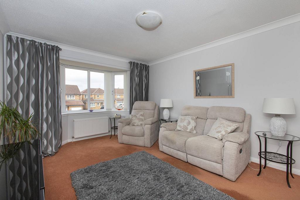 84 Oak Wynd, Glasgow, G72 7GT 3 bed bungalow £245,000