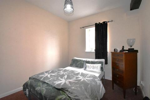 2 bedroom flat to rent, Charlotte Street, Hull, HU1