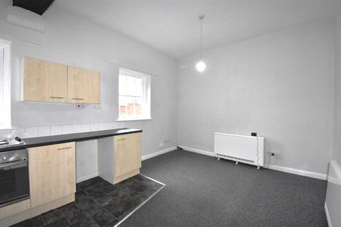 2 bedroom flat to rent, Charlotte Street, Hull, HU1