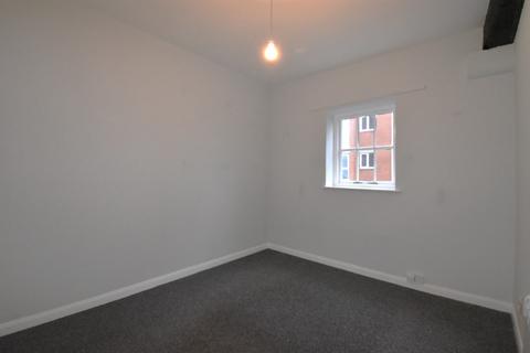 2 bedroom flat to rent, Charlotte Street, Hull, HU1