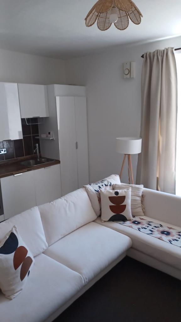 Glebe Place, Burntisland, KY3 1 bed flat £650 pcm (£150 pw)