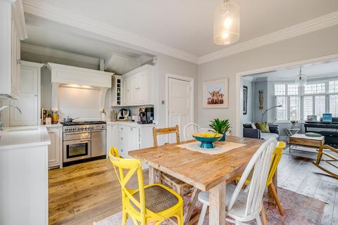 36 Treen Avenue, London, SW13 0JT