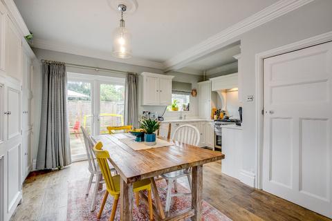 36 Treen Avenue, London, SW13 0JT
