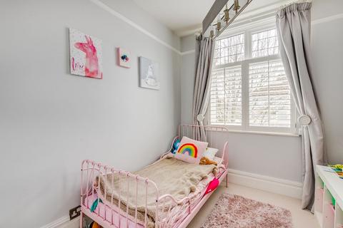 36 Treen Avenue, London, SW13 0JT