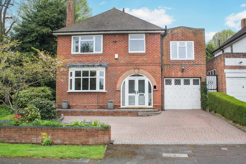 Paganel Drive, Dudley, West Midlands 4 bed detached house for sale £