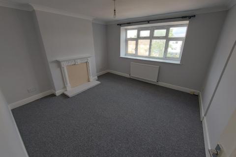 2 bedroom apartment to rent, Stonegrove Court, Stonegrove, Edgware, Greater London, HA8