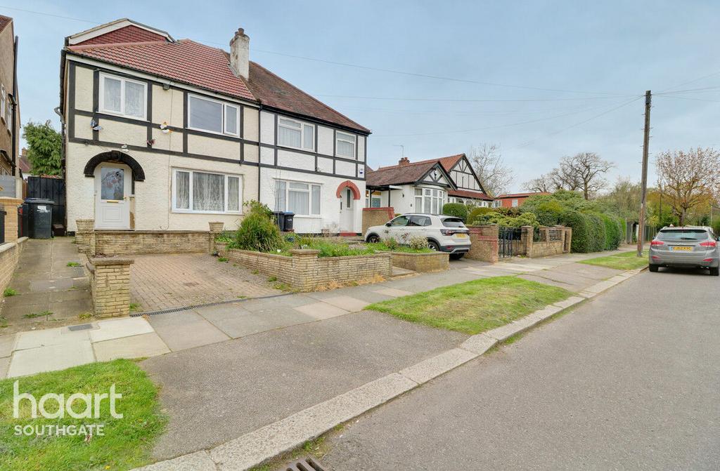 Trent Gardens, London 4 bed end of terrace house for sale £625,000