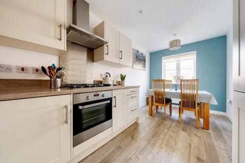 25 Evans Way, Chipping Norton, OX7 5QX