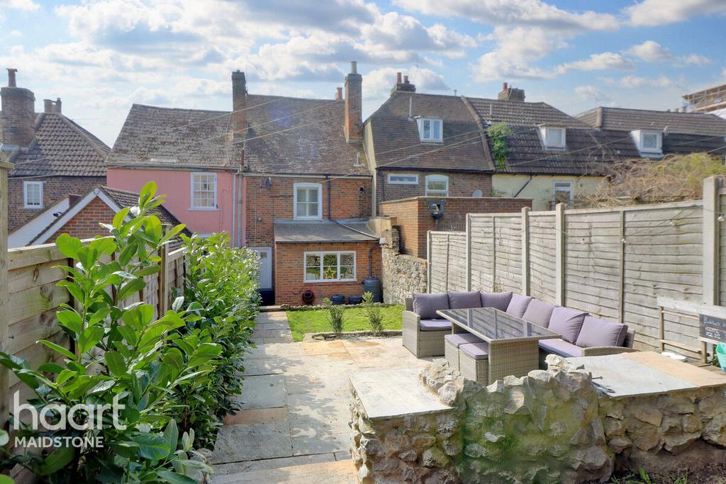Sandling Road Maidstone 2 Bed Cottage 300 000 sandling-road-maidstone-2-bed-cottage-300-000