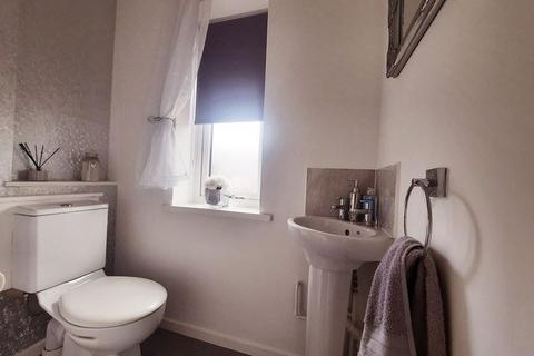28 Cambria Green, South Hylton, Sunderland, SR4 0NN