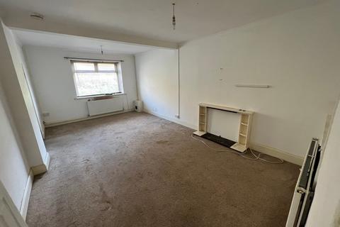 5 Collwyn Street, Tonyrefail, Porth, CF39 8BH