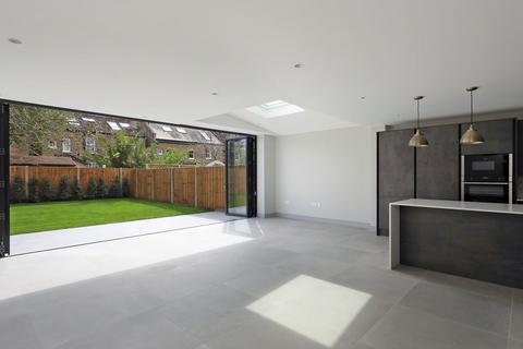 50 Grange Road, London, W5 5BX