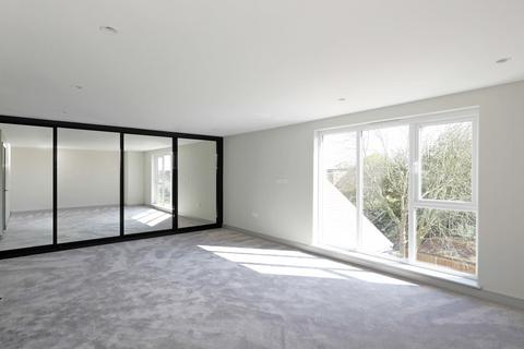 50 Grange Road, London, W5 5BX