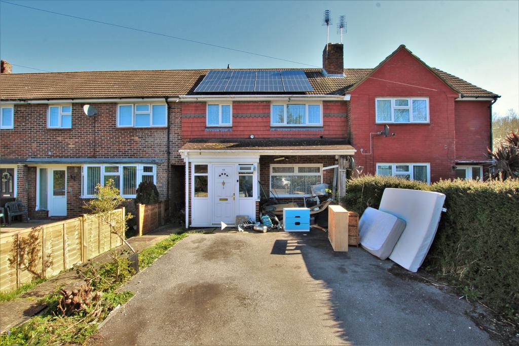 Leigh Park, Havant 3 bed terraced house for sale £185,000