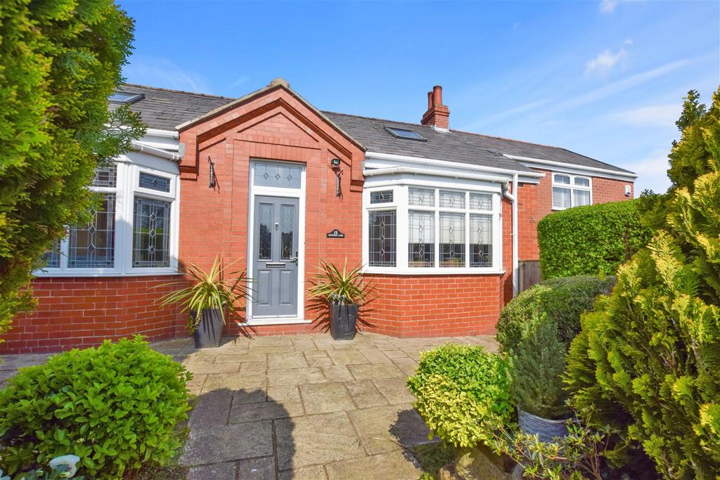 Summer Lane, Halton Village 5 bed detached bungalow for sale £600,000