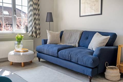 22 Dalmeny Road, Edinburgh, EH6 4QY