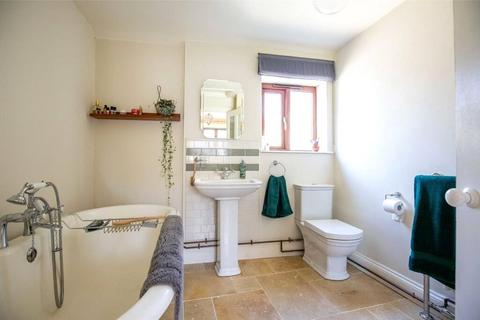 Ham Tree House, 65 Ham Close, Holt, Trowbridge, BA14 6PY
