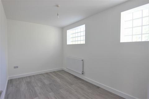 undefined, Vicarage Parade, West Green Road, London, N15
