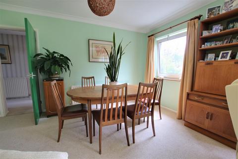 9 Colley Close, Winchester, SO23 7ES