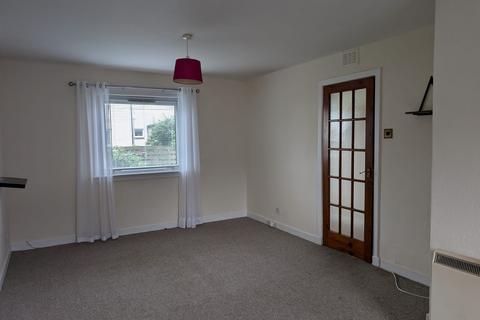 2 bedroom terraced house to rent, Glenshalloch Road, Dalbeattie, Dumfries and Galloway. DG5 4DB