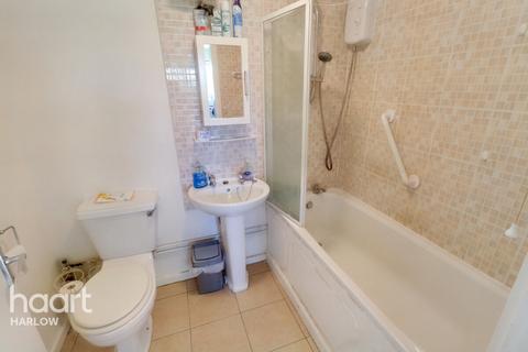 72 Red Willow, Harlow, CM19 5PB