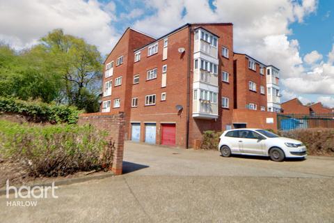 72 Red Willow, Harlow, CM19 5PB