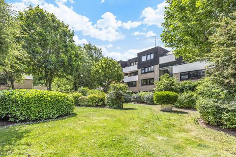 107 Ericcson Close, London, SW18 1SQ