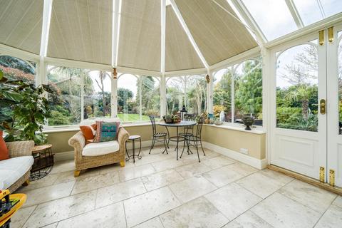42 Baston Road, Bromley, BR2 7BE