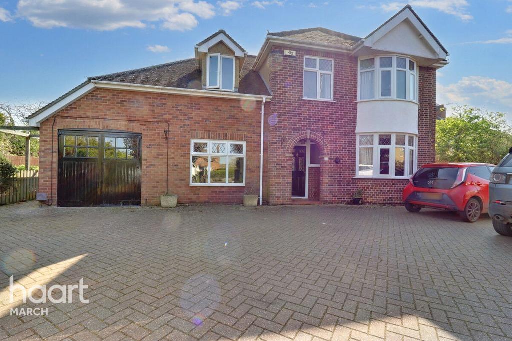 London Road, Chatteris 5 bed detached house for sale £550,000