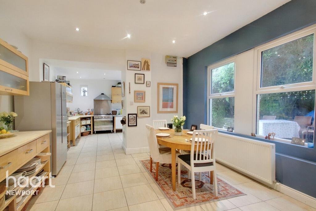 Waterloo Road, Newport 5 bed semidetached house for sale £440,000