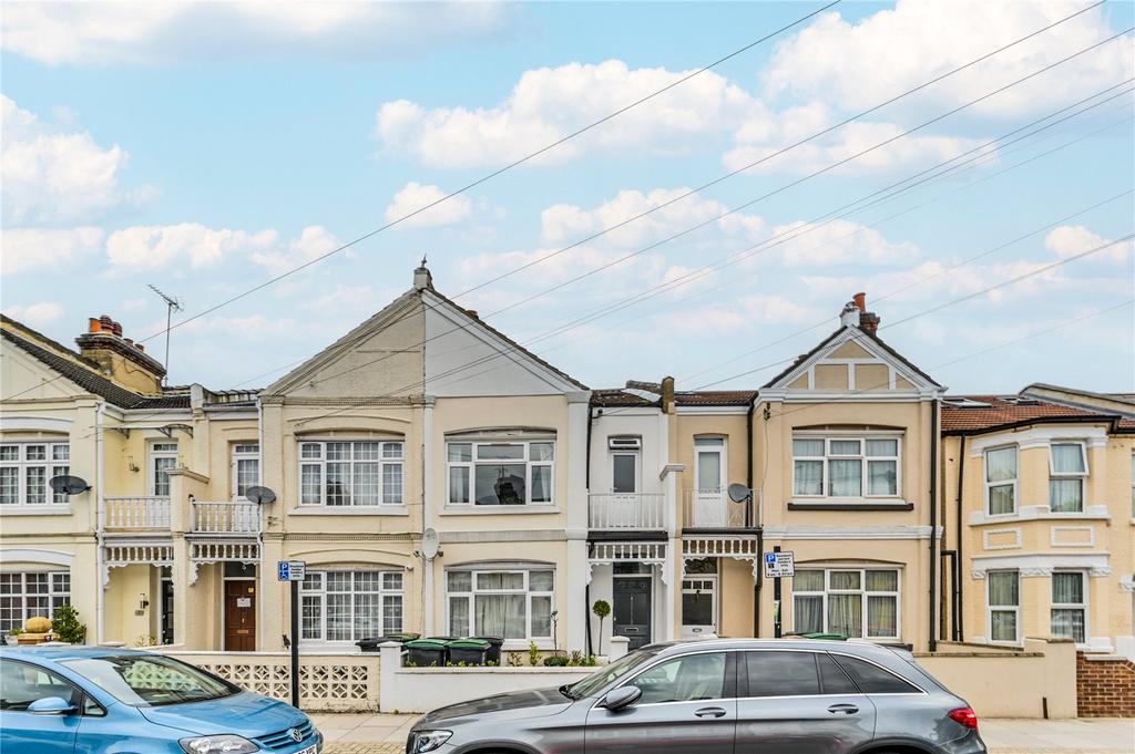 Chesterfield Gardens, London, N4 1 bed apartment for sale £350,000