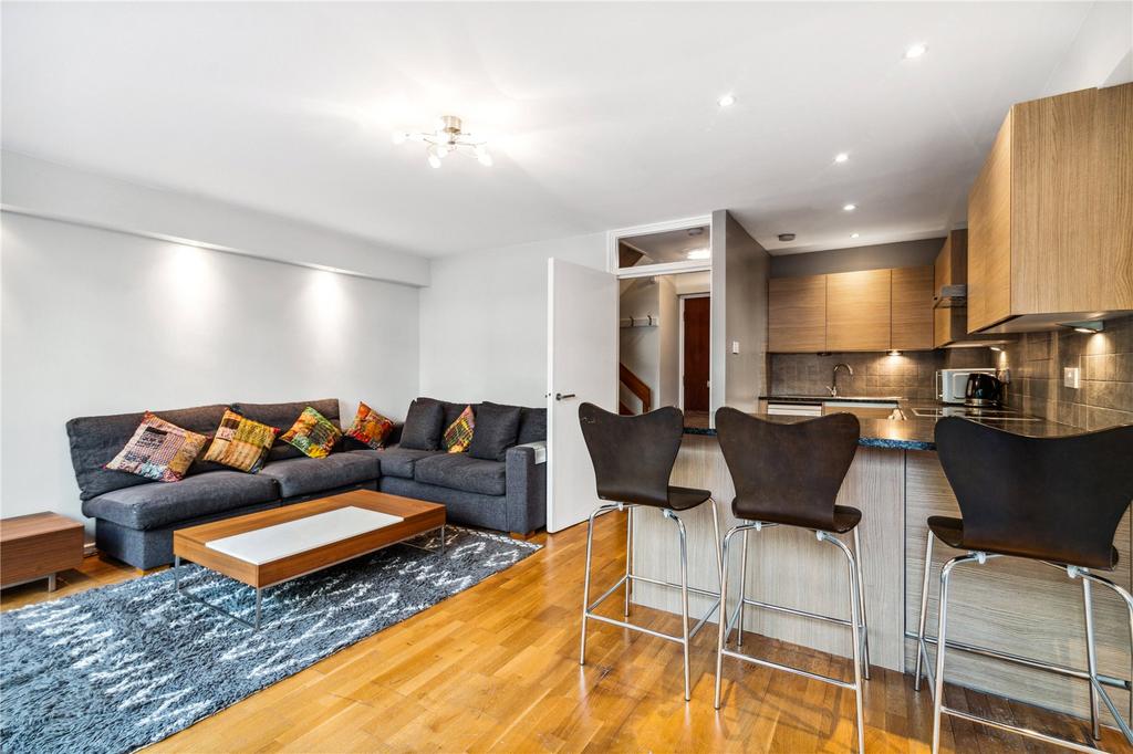 Kitchen/Reception